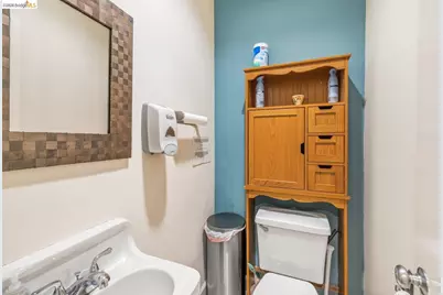 3021 Telegraph Ave, Berkeley, CA 94705 - Photo 19