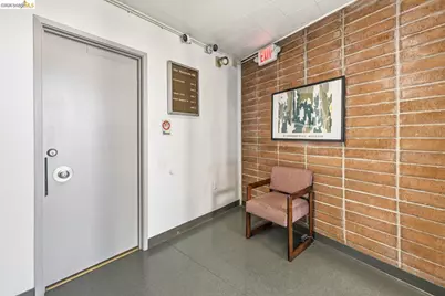 3021 Telegraph Ave, Berkeley, CA 94705 - Photo 23