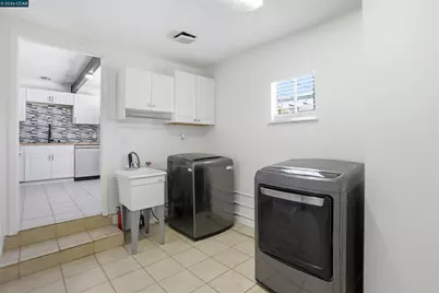 2828 Hilltop Road, Concord, CA 94520 - Photo 27