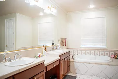 5230 Henderson Ct, Antioch, CA 94531 - Photo 35