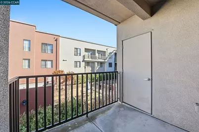 1060 3rd St #202, San Jose, CA 95112 - Photo 41
