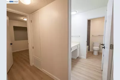 796 Woodside Ln #1, Sacramento, CA 95825 - Photo 9