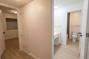 796 Woodside Ln, Sacramento, CA 95825 - Photo 9