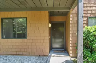 796 Woodside Ln, Sacramento, CA 95825 - Photo 3