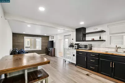 32 Galloway Dr., Concord, CA 94518 - Photo 15