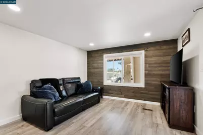 32 Galloway Dr., Concord, CA 94518 - Photo 11