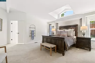 19175 Carlton Ave, Castro Valley, CA 94546 - Photo 25