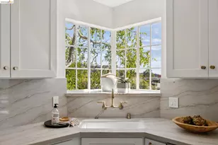 165 Bell Ave, Piedmont, CA 94611 - Photo 21