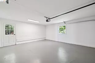 165 Bell Ave, Piedmont, CA 94611 - Photo 53