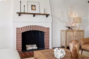 165 Bell Ave, Piedmont, CA 94611 - Photo 13