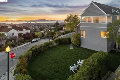 165 Bell Ave, Piedmont, CA 94611 - Photo 57