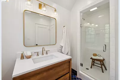 165 Bell Ave, Piedmont, CA 94611 - Photo 43