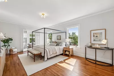 1715 Oakland Ave, Piedmont, CA 94611 - Photo 21