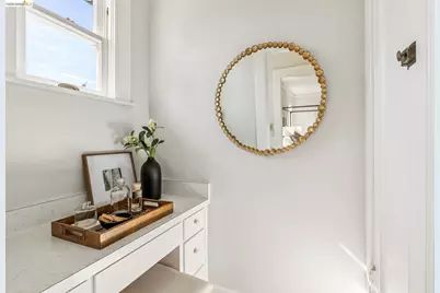 1715 Oakland Ave, Piedmont, CA 94611 - Photo 31