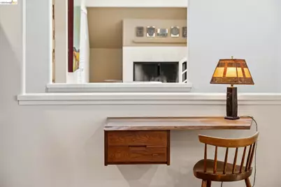 2929 Holyrood Drive, Oakland, CA 94611 - Photo 25