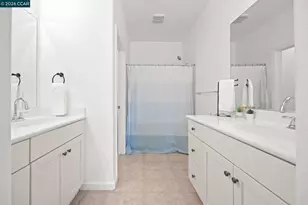 1147 Martin Luther King Dr, Hayward, CA 94541 - Photo 27