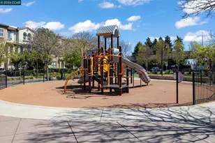 1147 Martin Luther King Dr, Hayward, CA 94541 - Photo 45