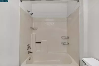 504 Athena #5, Hercules, CA 94547 - Photo 17