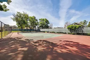 504 Athena, Hercules, CA 94547 - Photo 29