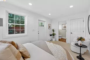 1075 41st St, Emeryville, CA 94608 - Photo 25