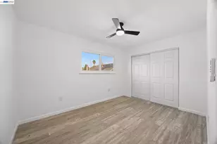 6628 Helen Ct, Oakland, CA 94608 - Photo 37