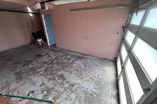 7672 Surrey Ln, Oakland, CA 94605 - Photo 13