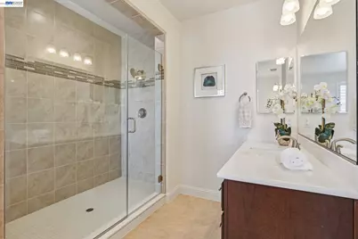 28719 Vista Grande Dr, Hayward, CA 94544 - Photo 31