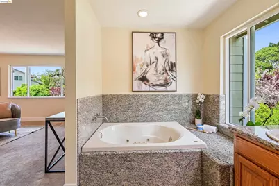 4303 Chamberlin Ct, Oakland, CA 94619 - Photo 35