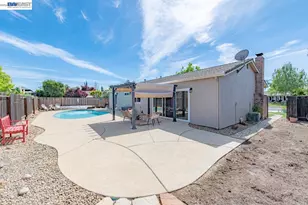 1184 Crystal Cir, Livermore, CA 94550 - Photo 35