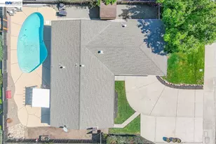 1184 Crystal Cir, Livermore, CA 94550 - Photo 3