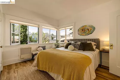 970 39th St, Oakland, CA 94608 - Photo 47