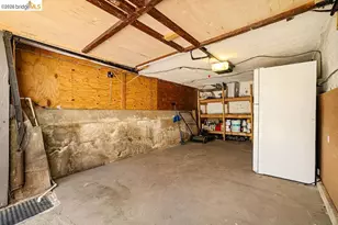 970 39th St, Oakland, CA 94608 - Photo 55