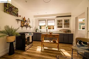 970 39th St, Oakland, CA 94608 - Photo 27