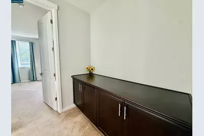 307 Birmingham Ct, Fairfield, CA 94534 - Photo 17