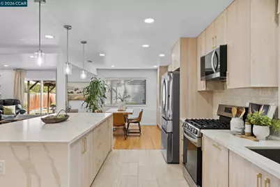 1661 Marta Dr, Pleasant Hill, CA 94523 - Photo 9