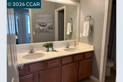 13 Picasso Ct, Pleasant Hill, CA 94523 - Photo 17