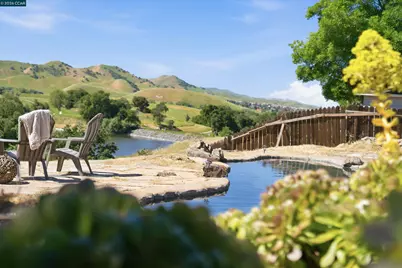 4101 Royal Links Cir, Antioch, CA 94509 - Photo 5