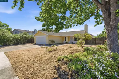 4101 Royal Links Cir, Antioch, CA 94509 - Photo 7