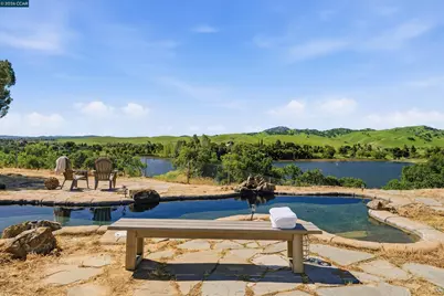 4101 Royal Links Cir, Antioch, CA 94509 - Photo 45