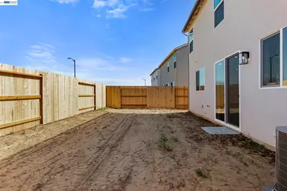 863 Pecan Tree Ln, Galt, CA 95632 - Photo 19