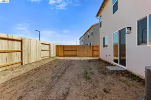 863 Pecan Tree Ln, Galt, CA 95632 - Photo 19