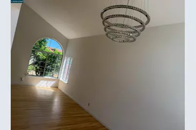 2268 Oak Hills Dr, Pittsburg, CA 94565 - Photo 15