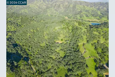 98 Oak Springs Dr, Napa, CA 94558 - Photo 7