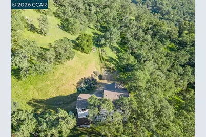 98 Oak Springs Dr, Napa, CA 94558 - Photo 13