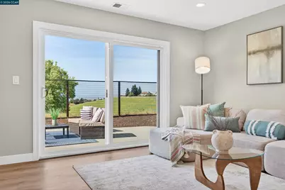 2413 Christian Ct, Pinole, CA 94564 - Photo 25