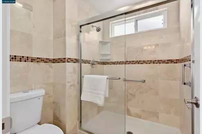 2413 Christian Ct, Pinole, CA 94564 - Photo 33