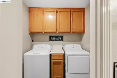 10638 Toews Ave, Le Grand (also Legrand), CA 95333 - Photo 9