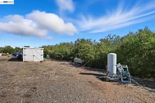 10638 Toews Ave, Le Grand (also Legrand), CA 95333 - Photo 29