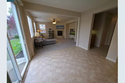 8625 Livingston Way, Discovery Bay, CA 94505 - Photo 17