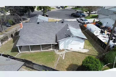 1013 Colonial Ct, Modesto, CA 95350 - Photo 7